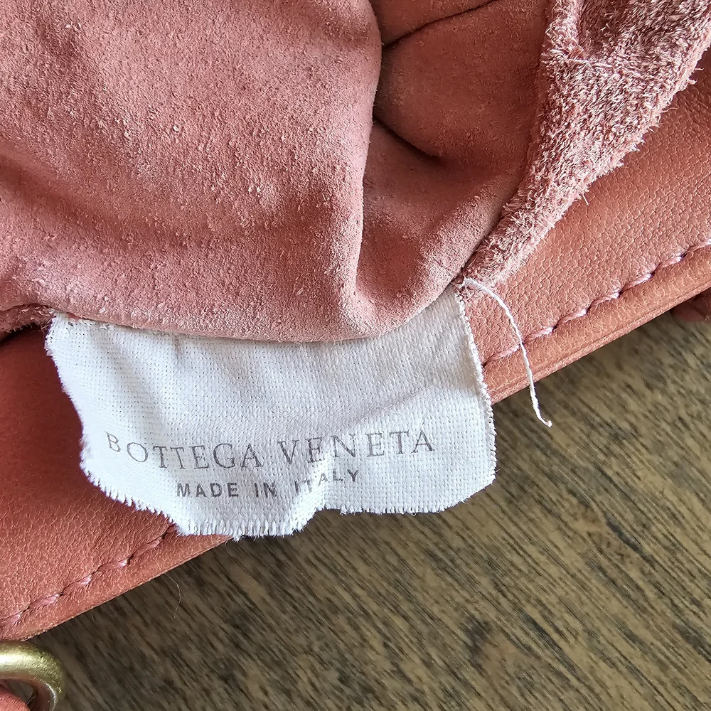 Bottega Veneta Intrecciato Leather Handbag Coral *FLAWS* - Picture 12 of 16